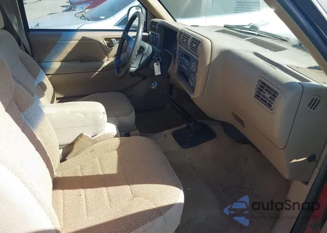 1995 Chevrolet S Truck S10 z USA, uszkodzony, nr VIN 1GCCS14Z0S8215016